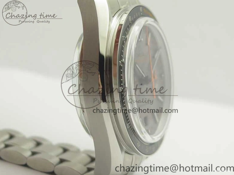 0328 Speedmaster Moonwatch OMF 1:1 Best Edition Gray Dial on SS Bracelet A TravelReady 8042